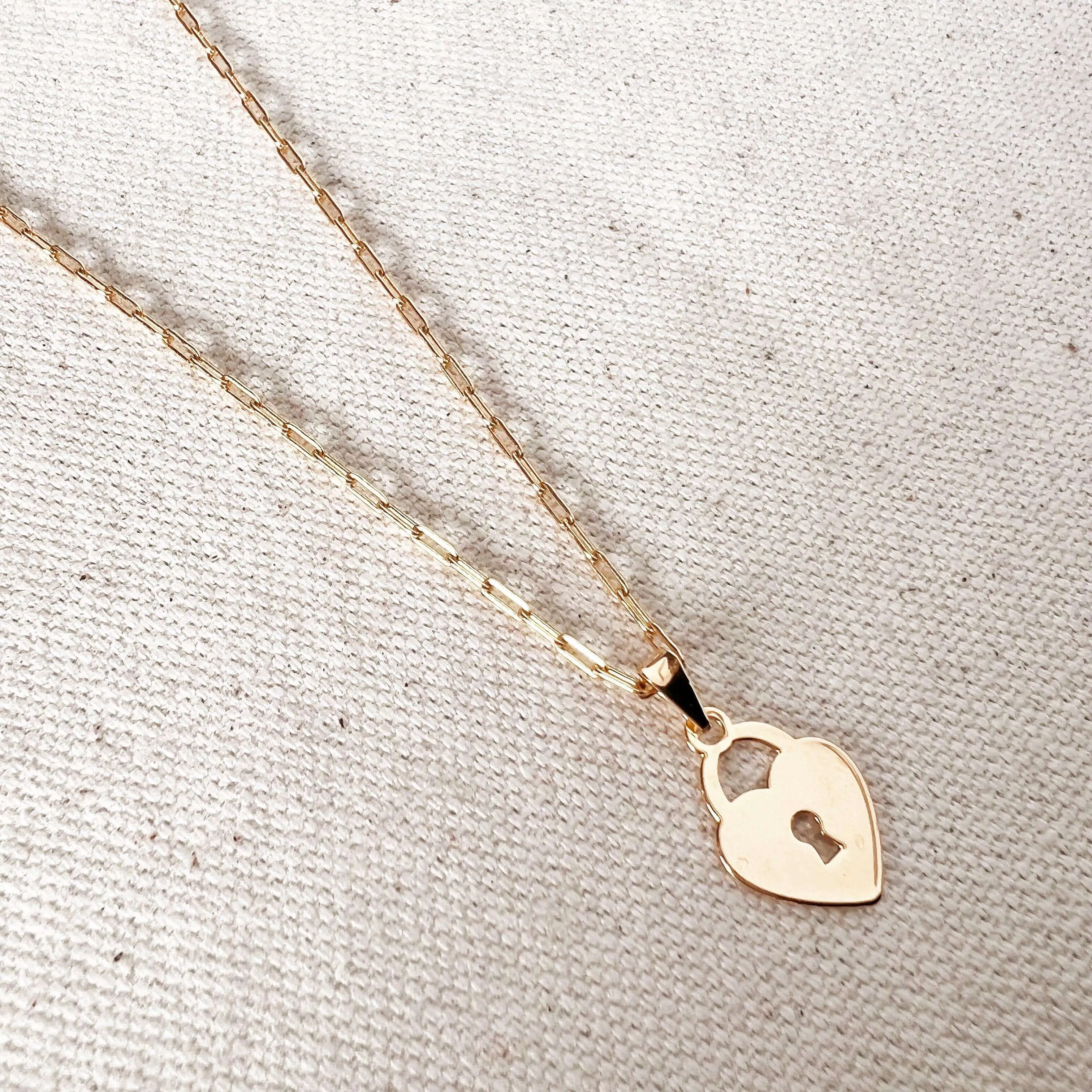 18k Gold Filled Heart Lock Plate Necklace