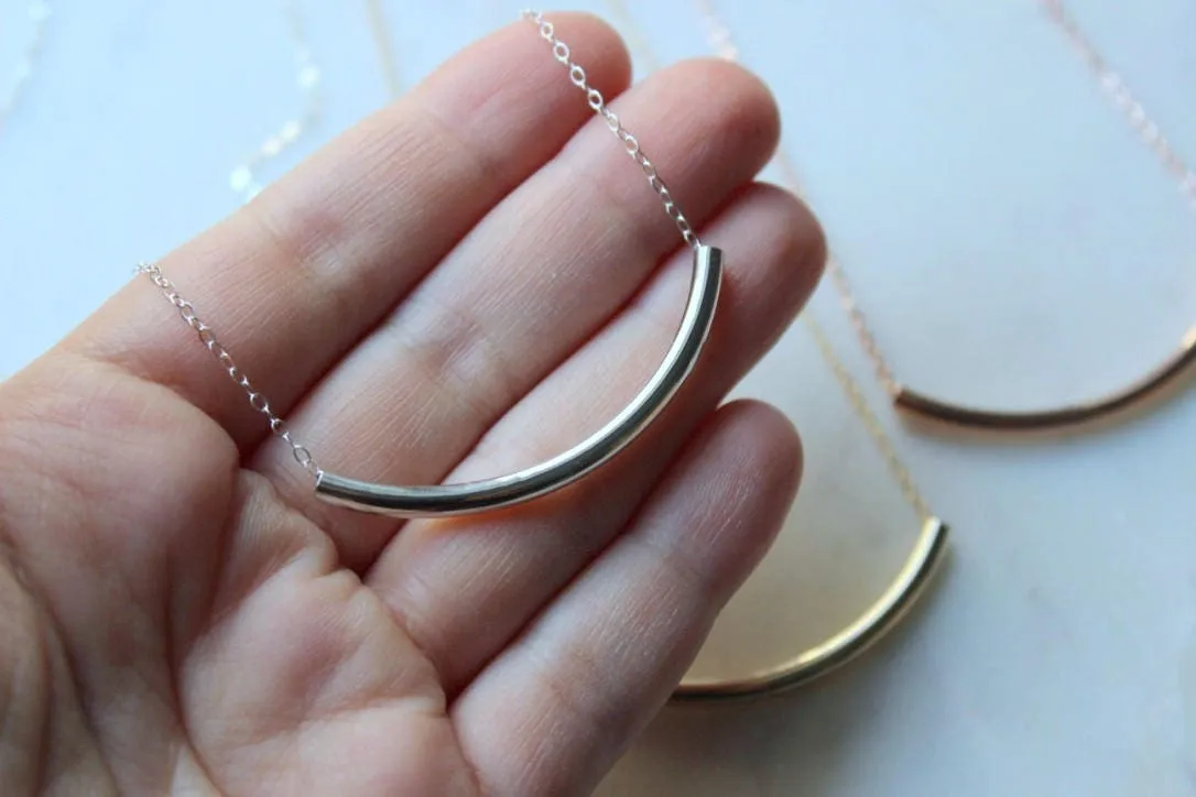 Curved Tube Necklace