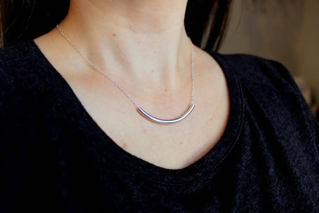 Curved Tube Necklace