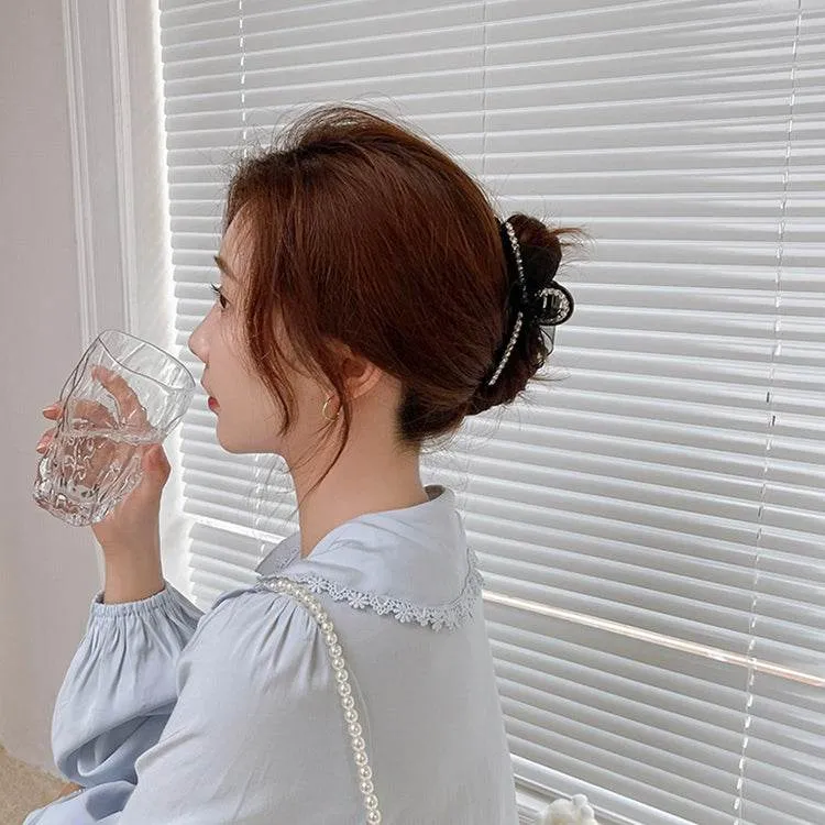 Elegant Rhinestone-Embellished Bowknot Hairpin with Mesh Lace Design