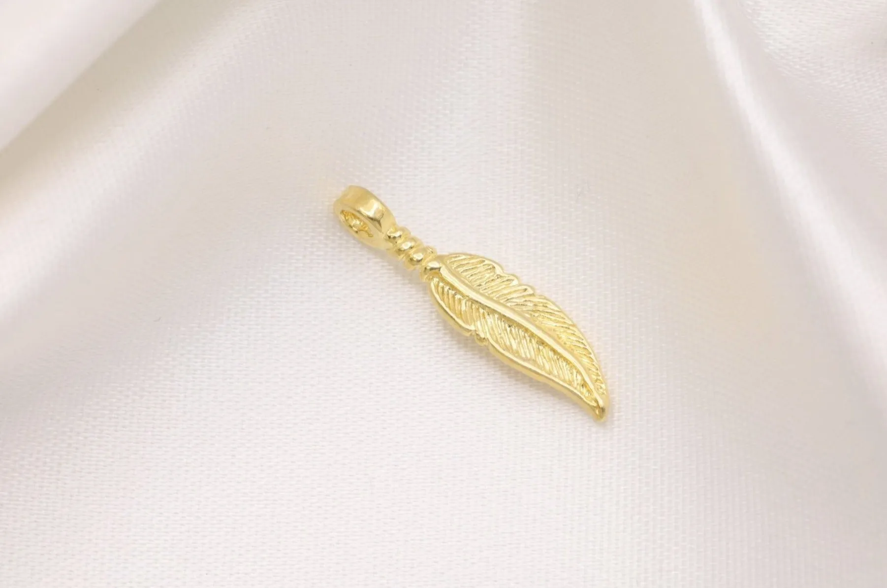 Gold Feather Charm, Solid 14K Gold, Jewelry Making Charm