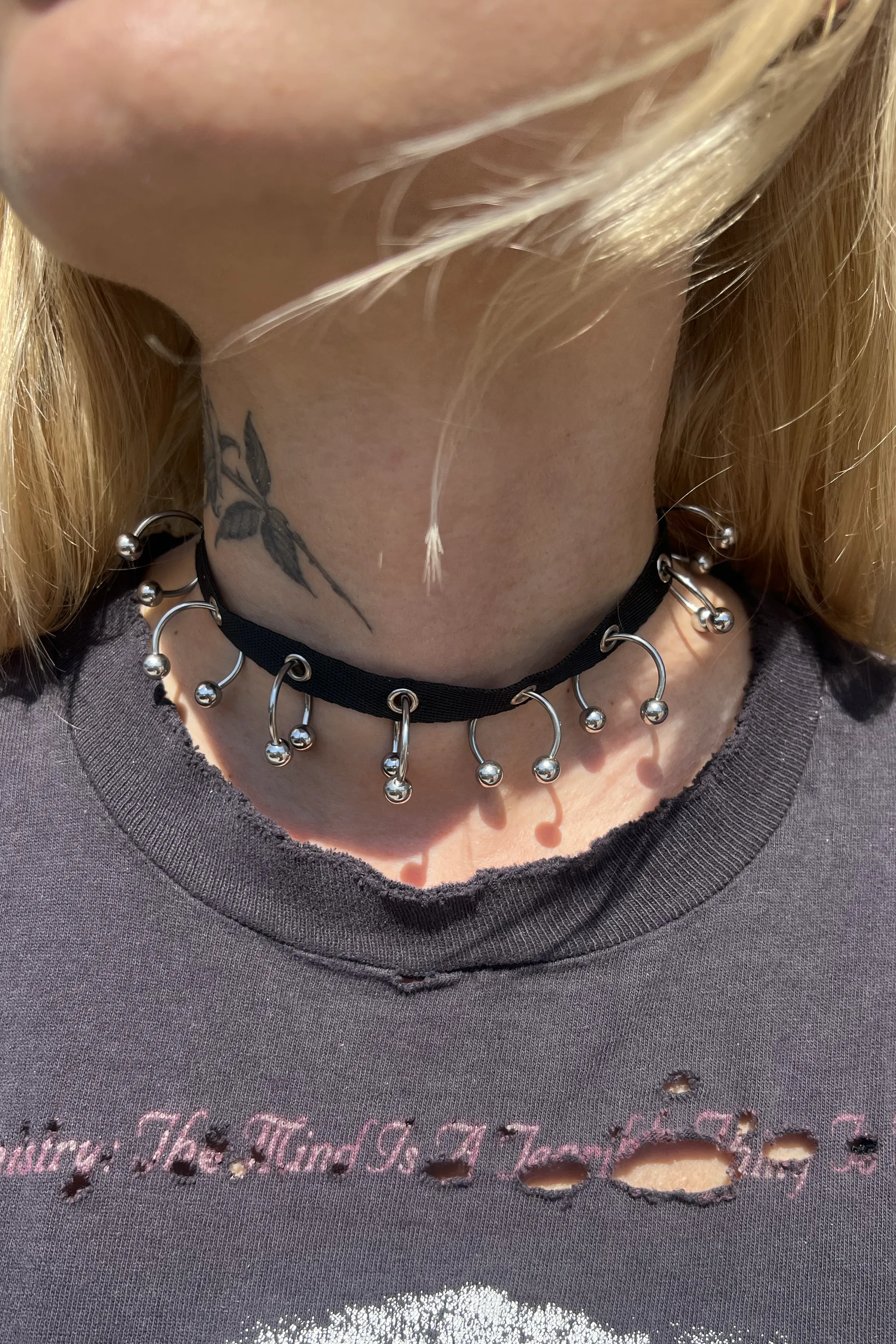 Horseshoe Grommet Choker